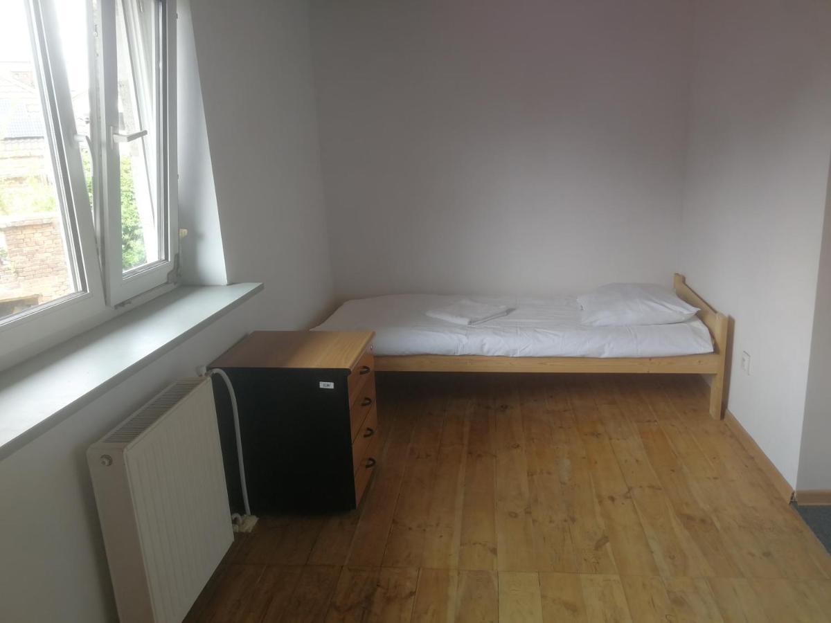 Hostel Warszawa-Ursus Exteriör bild