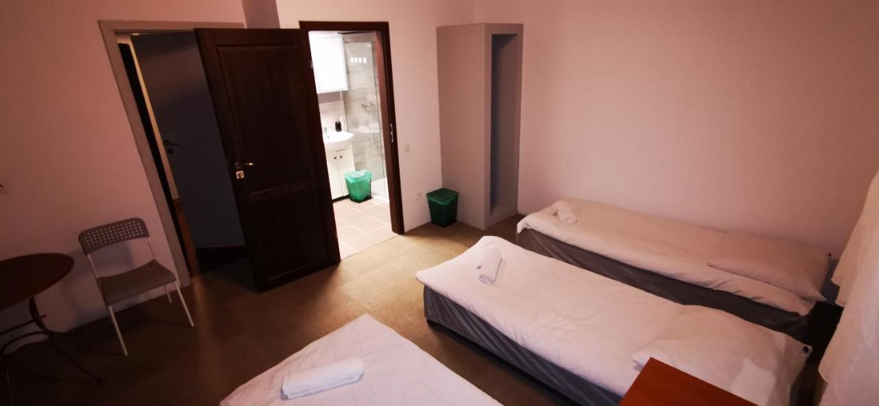 Hostel Warszawa-Ursus Exteriör bild