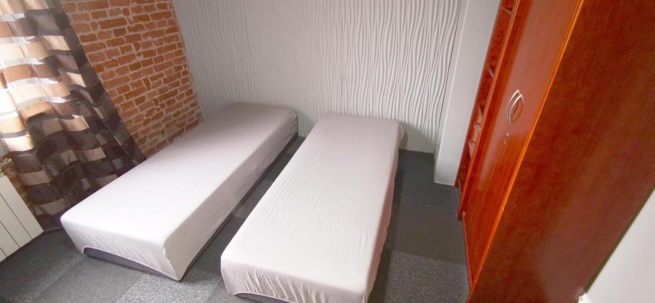Hostel Warszawa-Ursus Exteriör bild