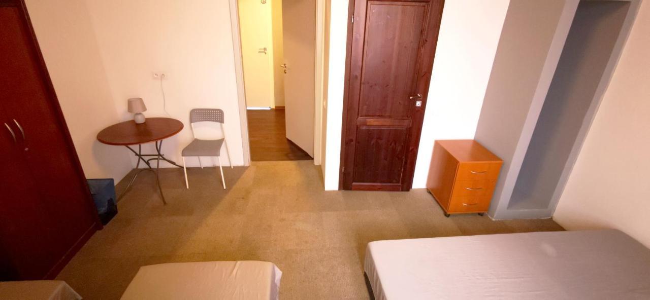 Hostel Warszawa-Ursus Exteriör bild