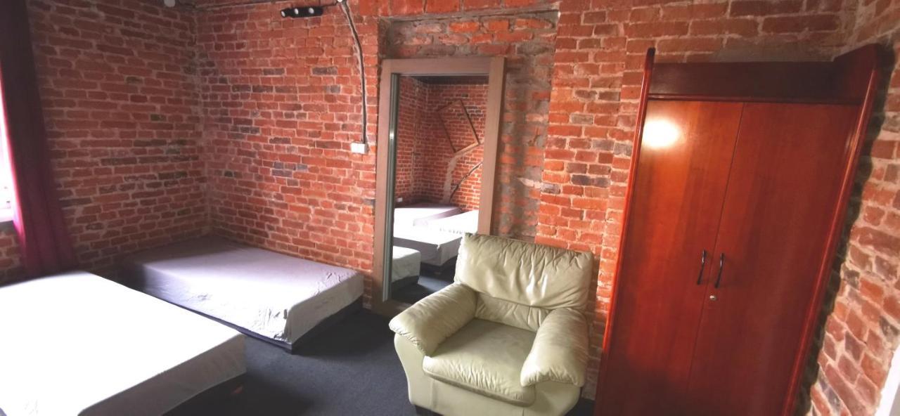 Hostel Warszawa-Ursus Exteriör bild